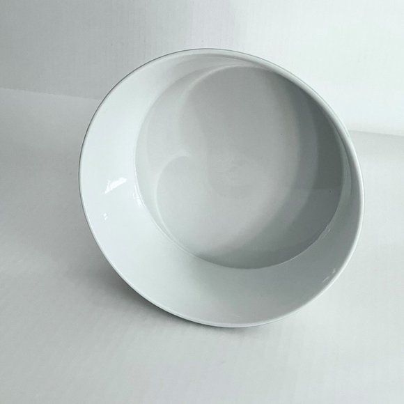 Vintage Christmas Holiday Vegetable Bowl Red Poinsettia by BLOCK SPAL,Goetzen - Picture 4 of 11